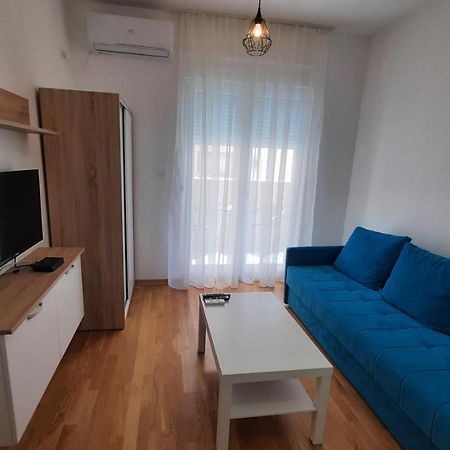 شقة بودغوريتْسا  في Apartman Seka المظهر الخارجي الصورة