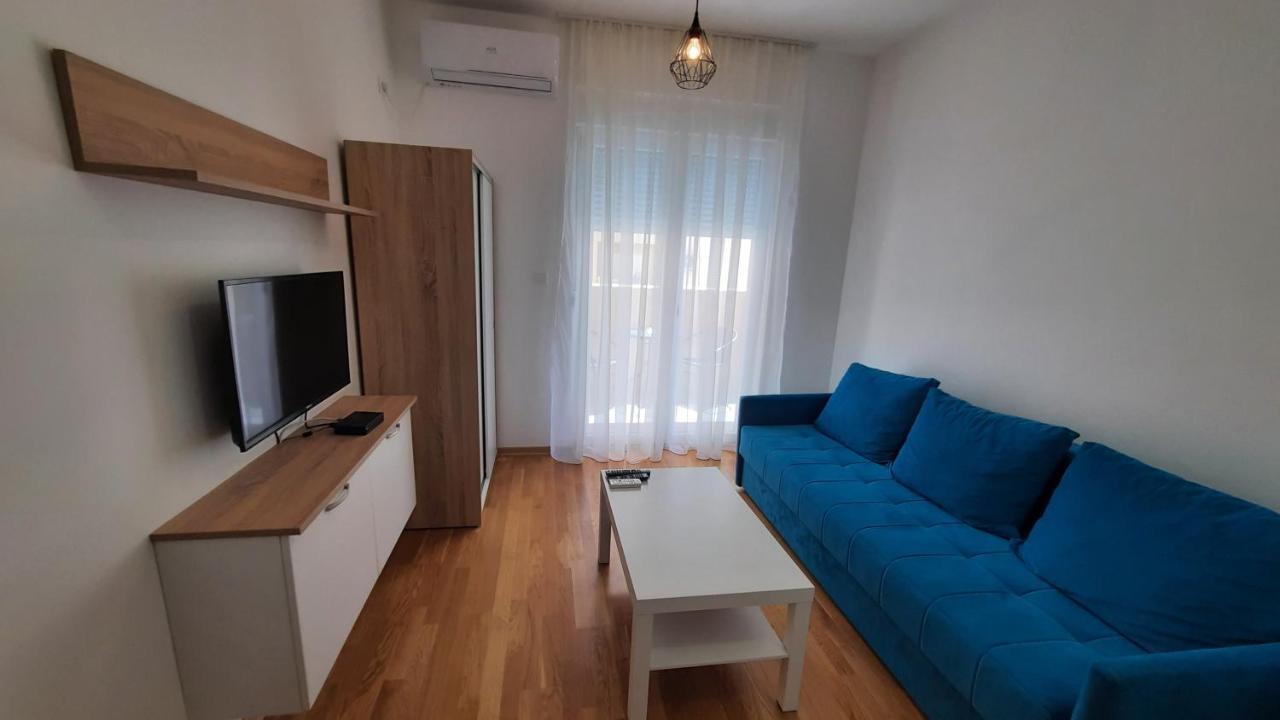 شقة بودغوريتْسا  في Apartman Seka المظهر الخارجي الصورة